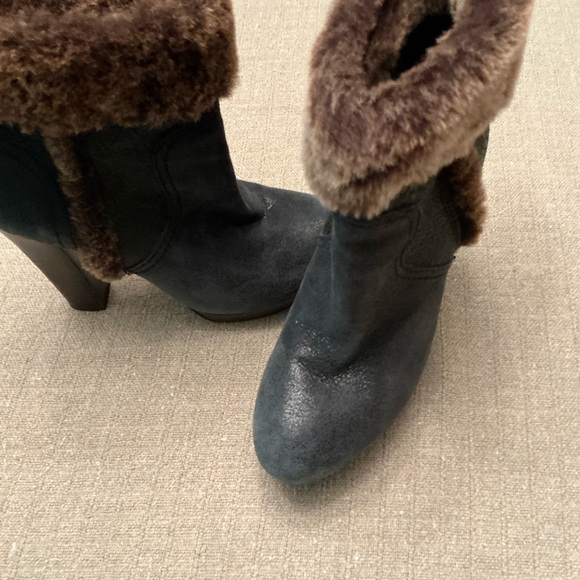 TORY BURCH SHEARLING HIGH HEELED BOOTS leather black 8.5M - Picture 3 of 10